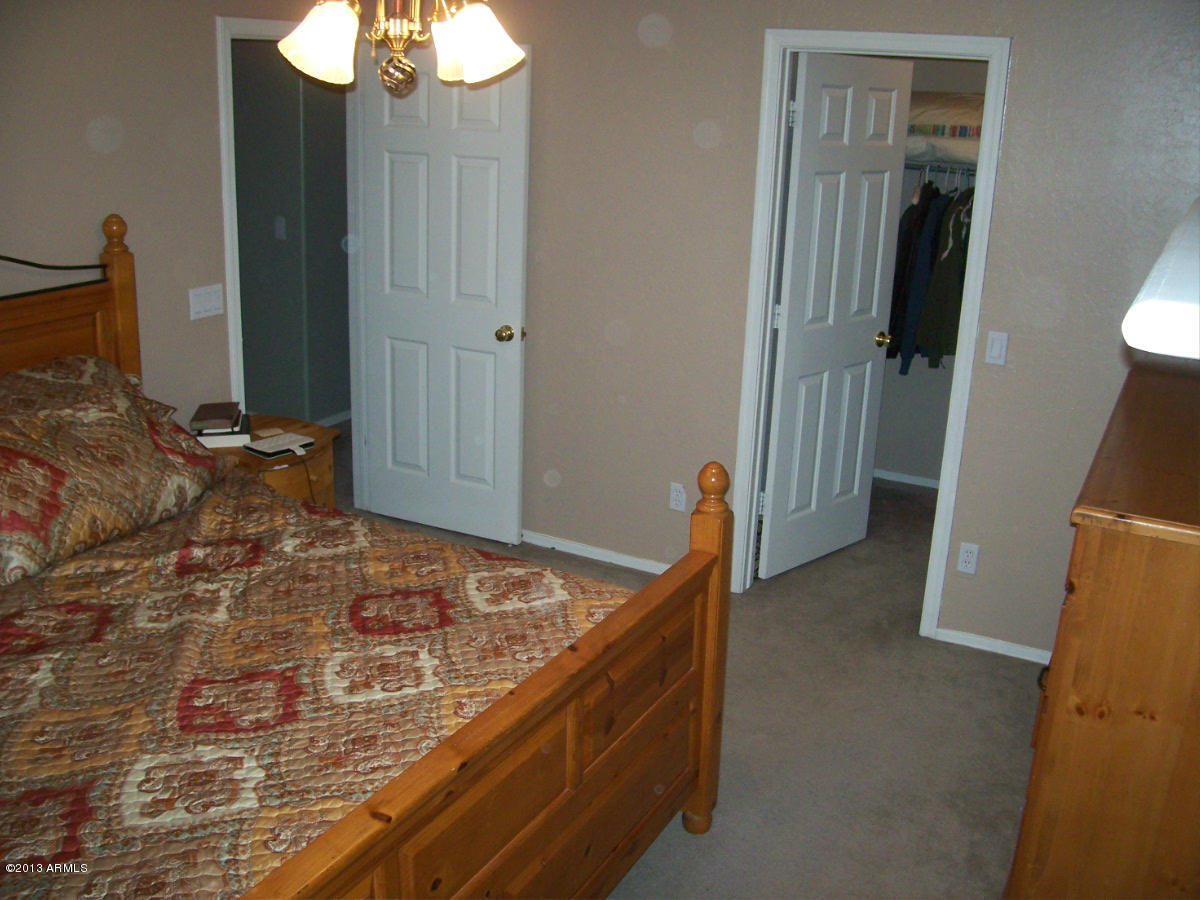 3118 West Redbird Road Phoenix, AZ 85083 - Photo 28 of 38 Redbird Listing 018