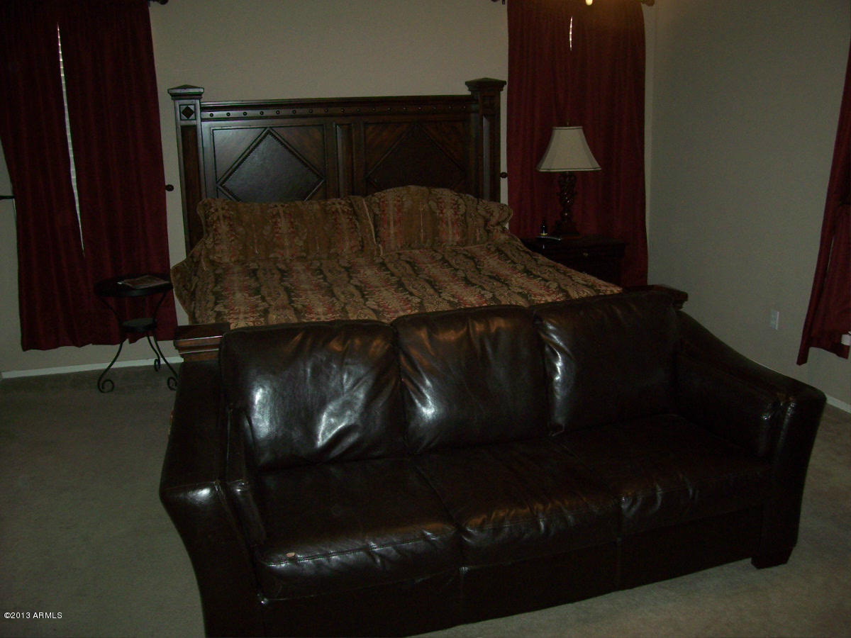 3118 West Redbird Road Phoenix, AZ 85083 - Photo 10 of 38 Redbird Listing 001