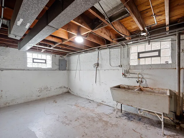 $174,900 | 10737 South Emerald Avenue, Chicago, IL 60628