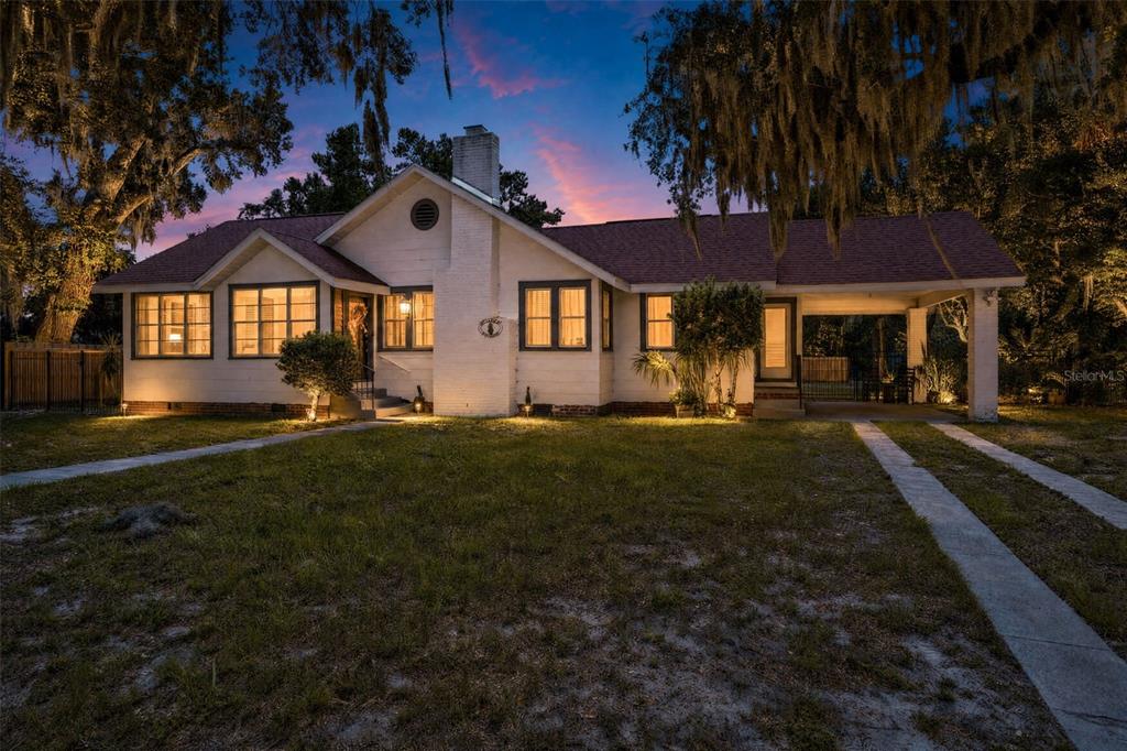 5845 Grand Boulevard New Port Richey, FL 34652 - Photo 2 of 56