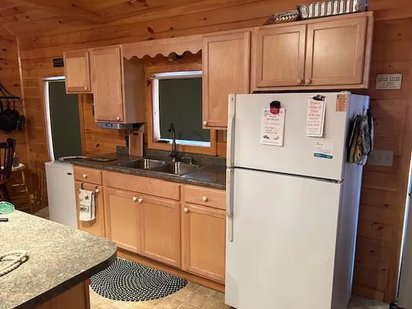 $679,000 | 28 Valentine Lane, Dexter, ME 04930