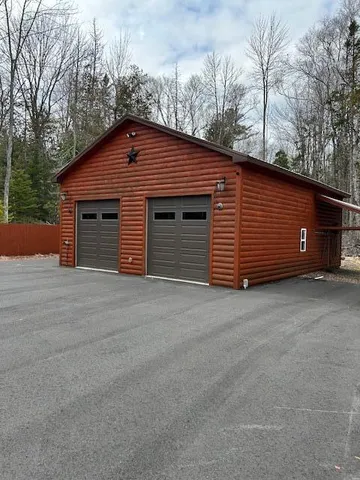 $699,900 | 28 Valentine Lane, Dexter, ME 04930
