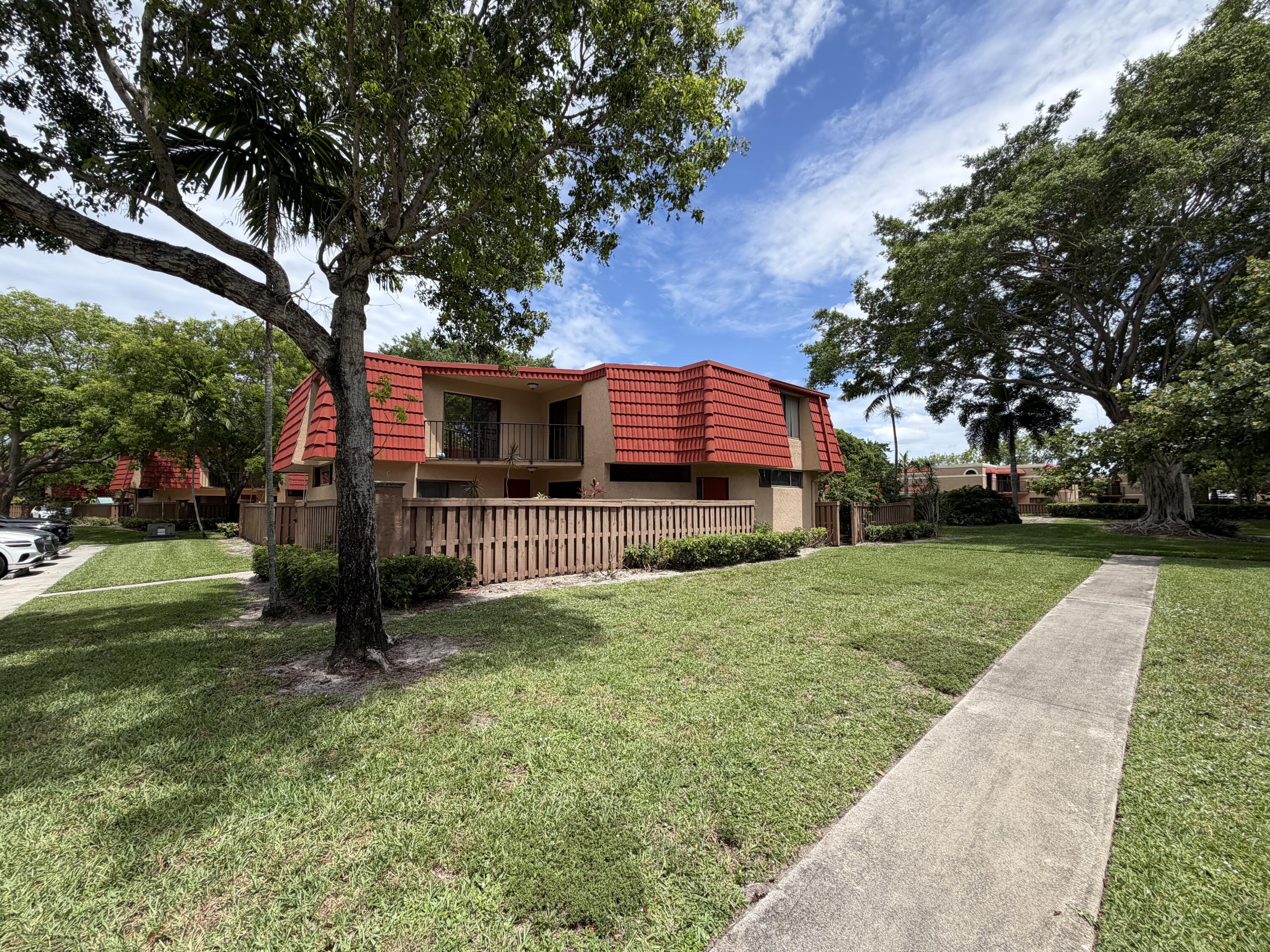 8273 Severn Drive, Unit D Boca Raton, FL 33433 - Photo 1 of 23 IMG_2328