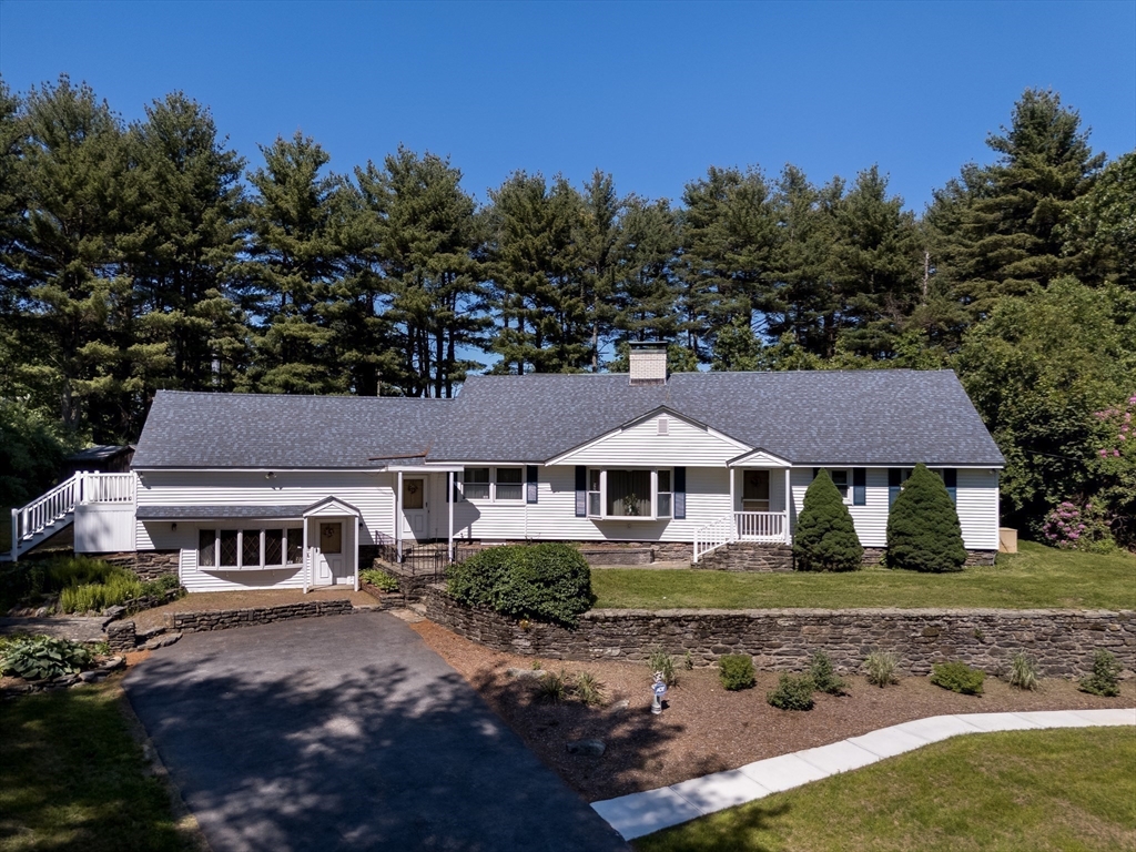 55 Old Common Road Auburn, MA 01501 - Photo 34 of 36
