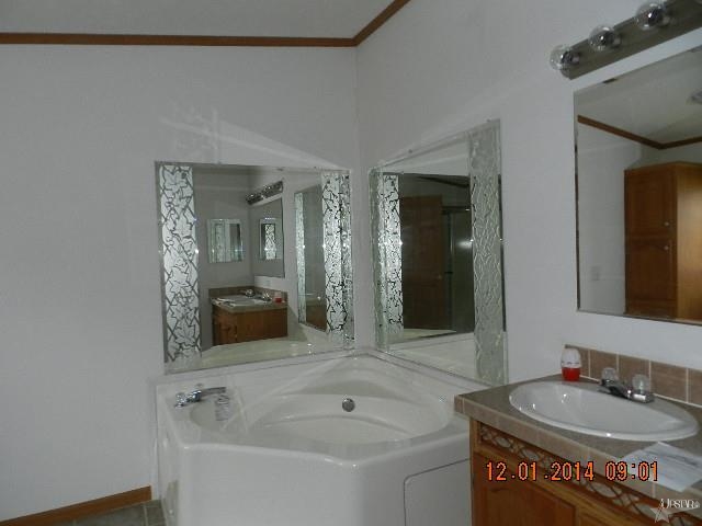 9301 Oklahoma Street Rochester, IN 46975 - Photo 14 of 18