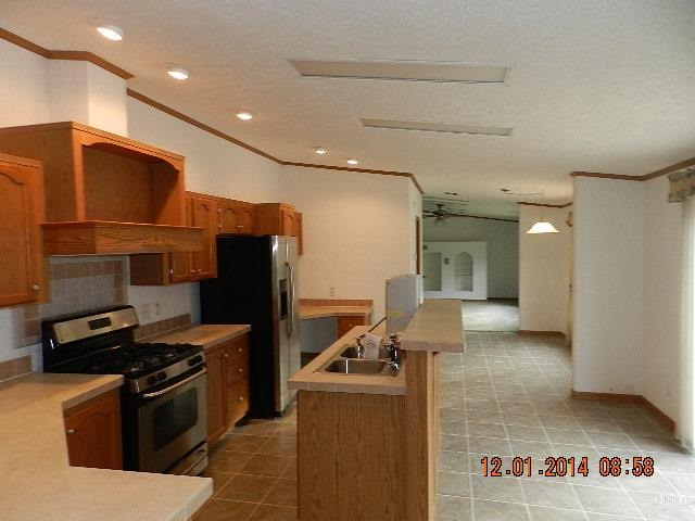 9301 Oklahoma Street Rochester, IN 46975 - Photo 4 of 18