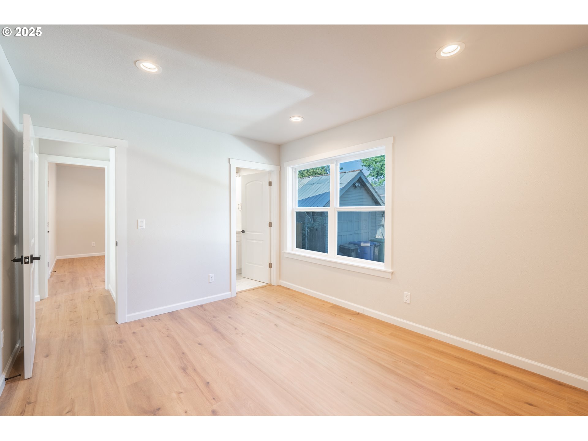 1078 Young Street Woodburn, OR 97071 - Photo 18 of 43