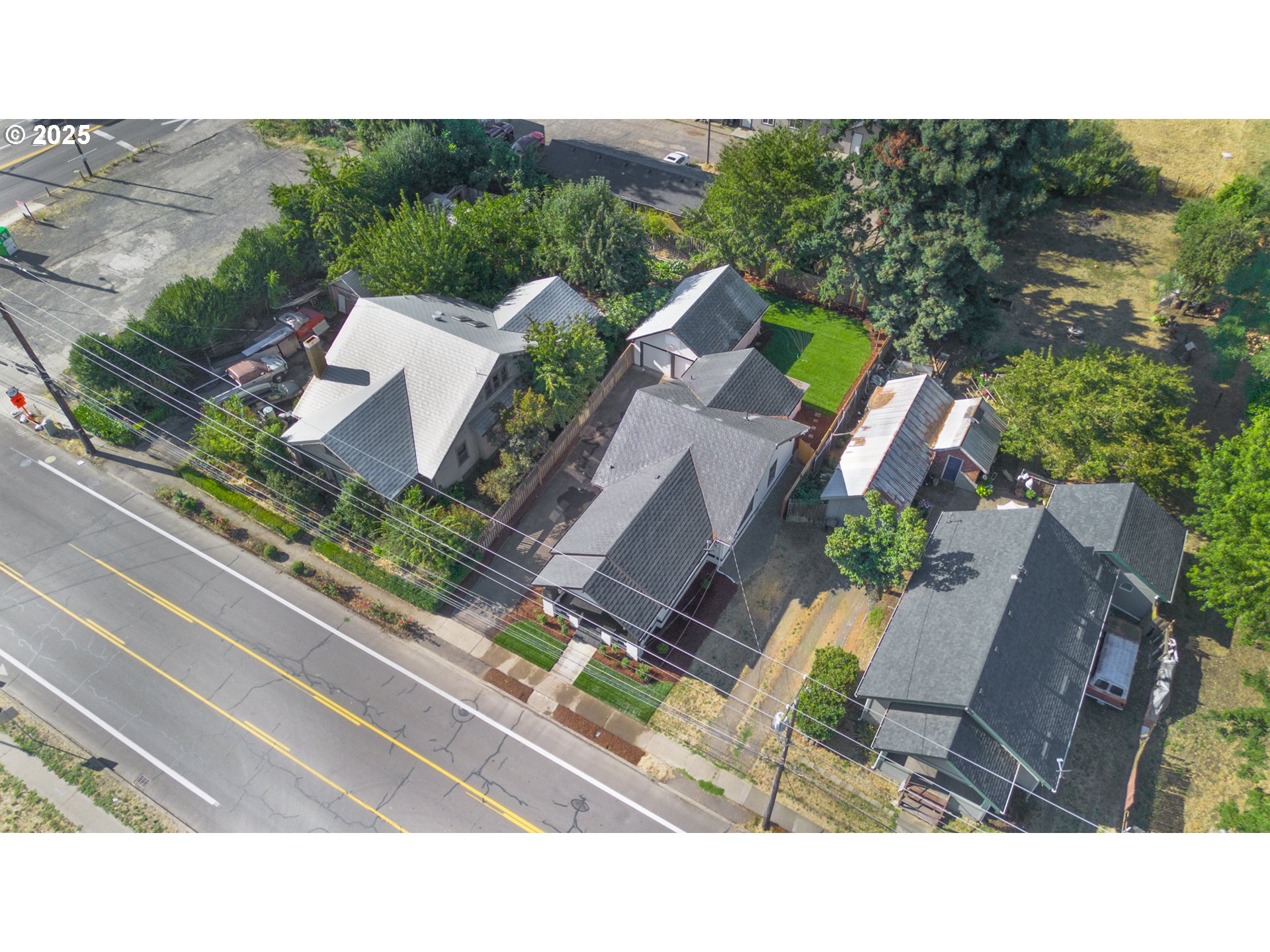 1078 Young Street Woodburn, OR 97071 - Photo 43 of 43