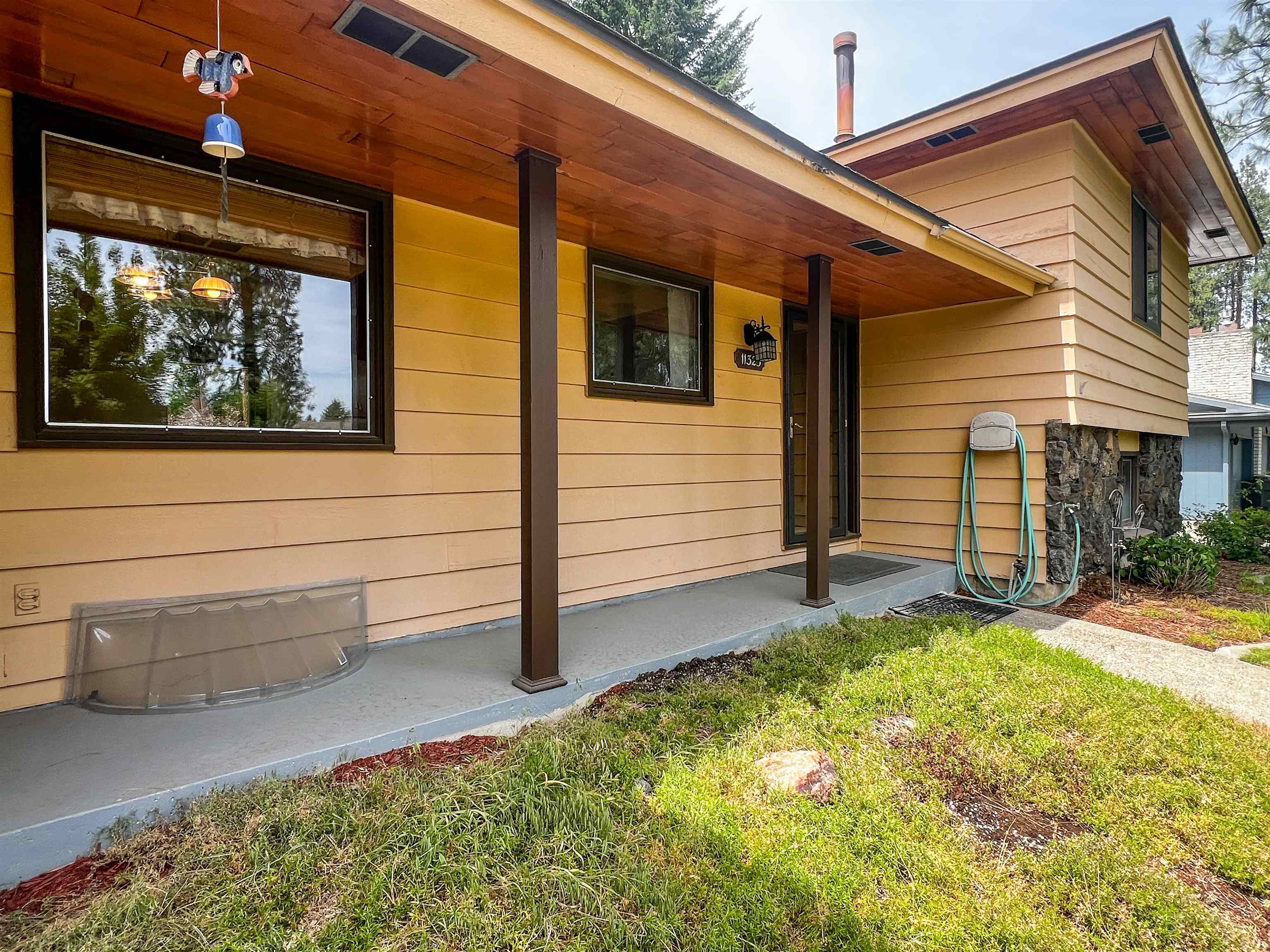 11325 North Post Street Spokane, WA 99218 - Photo 4 of 32