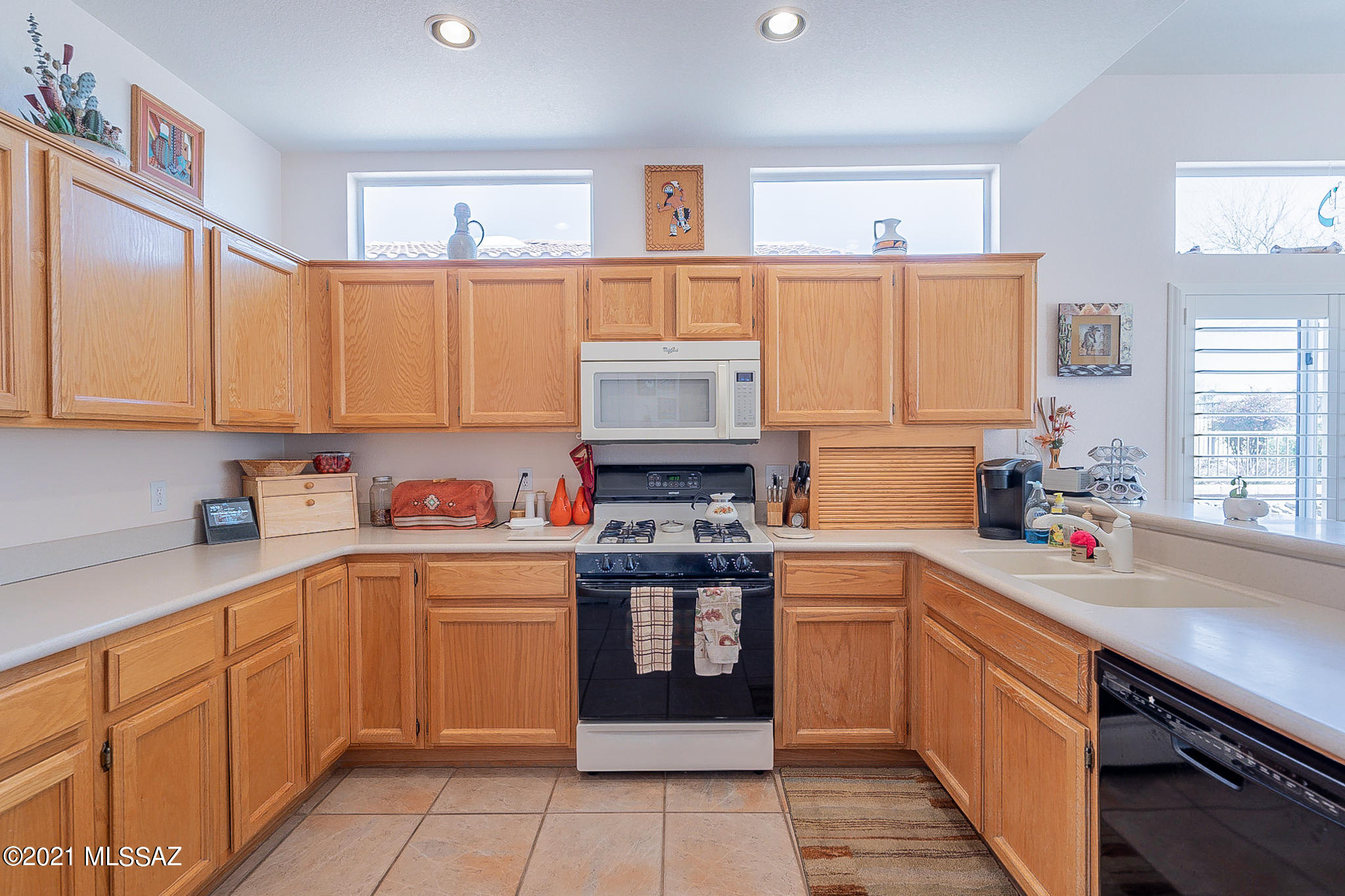 13550 North Pima Spring Way Oro Valley, AZ 85755 - Photo 20 of 42