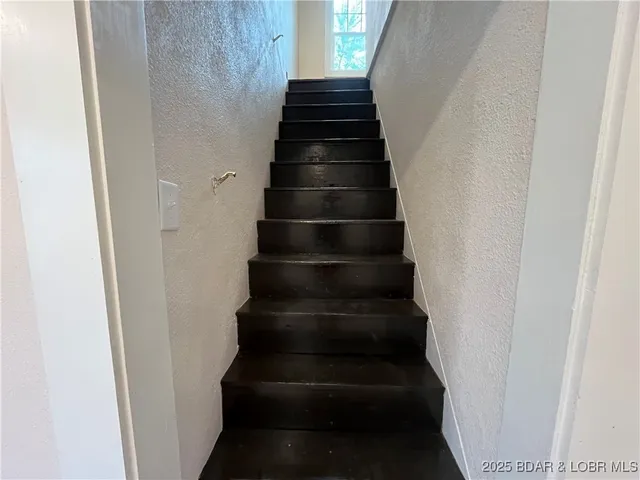 $230,000 | 407 West Cleveland Street, Versailles, MO 65084