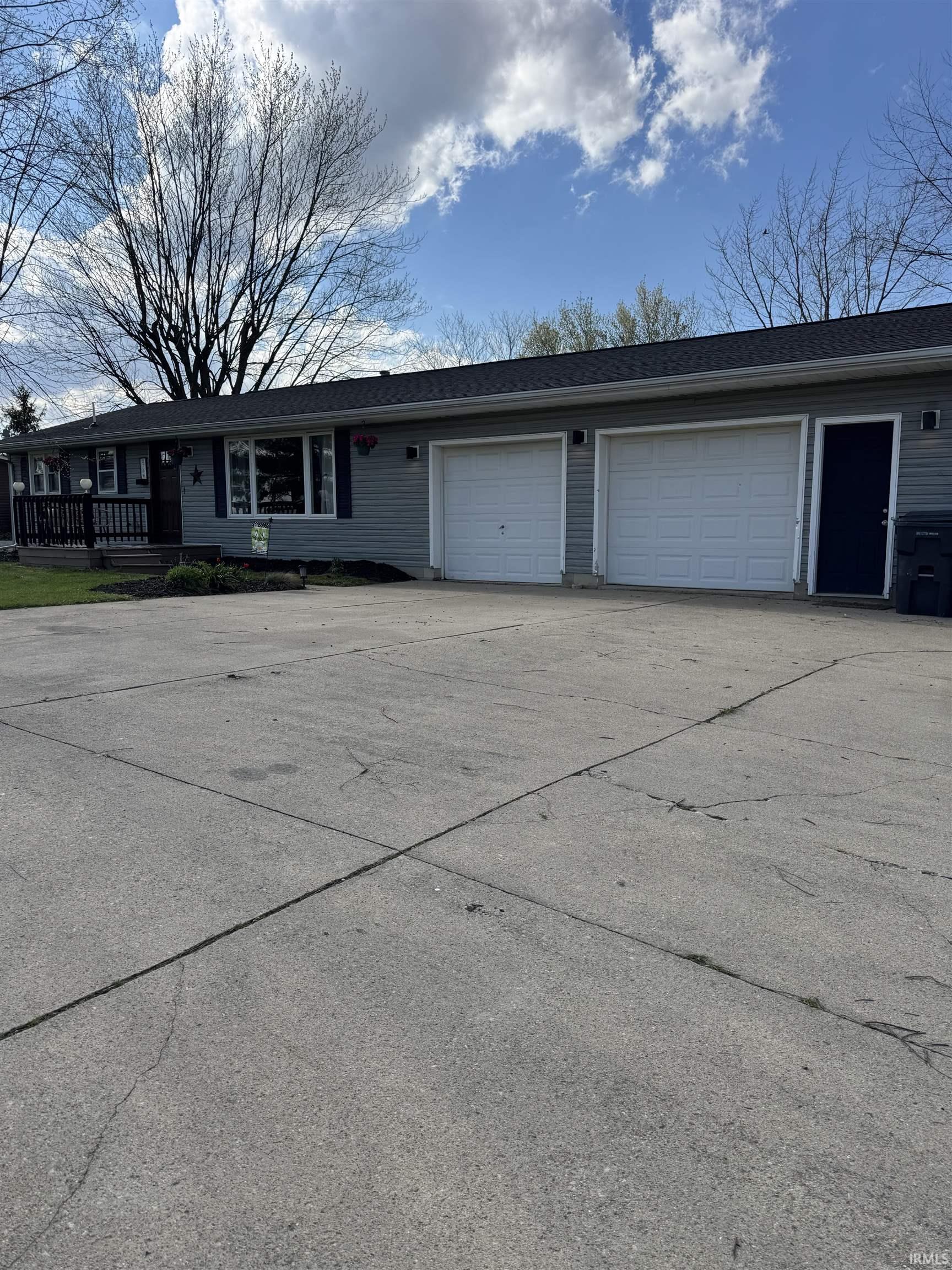 2756 Highway 67 Portland, IN 47371 - Photo 2 of 16