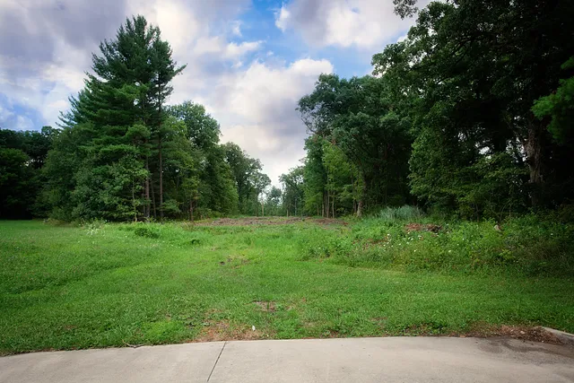 $129,000 | 16611 Noble Lane, Lowell, IN 46356