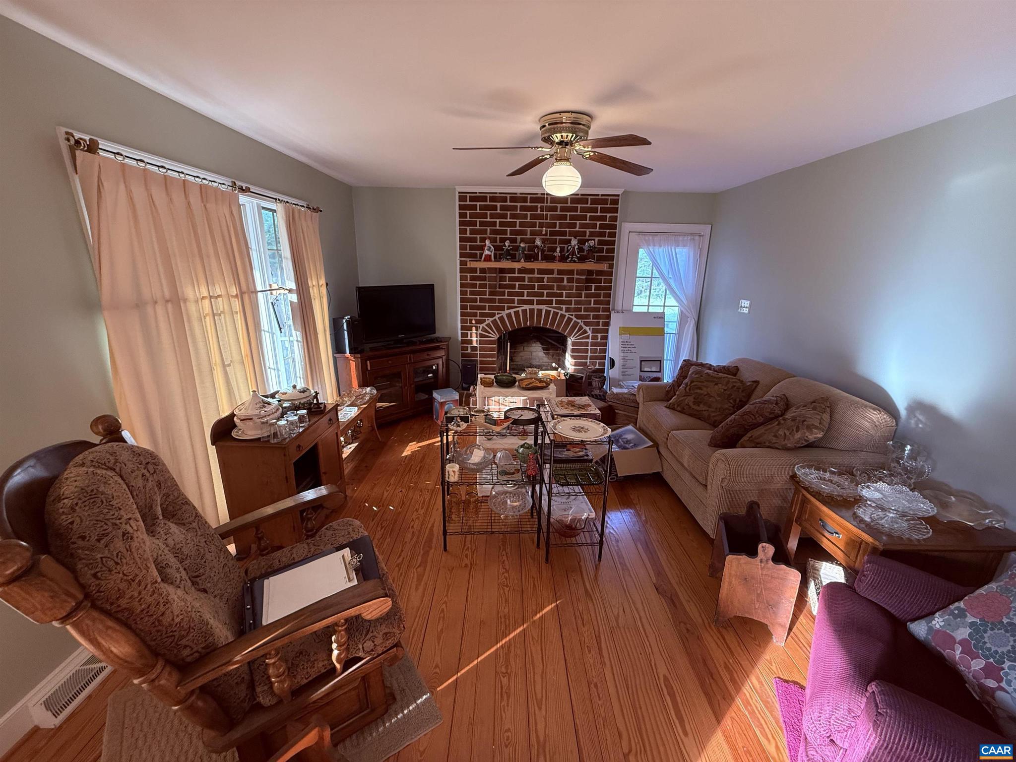 5051 Shannon Hill Road Kents Store, VA 23084 - Photo 8 of 67