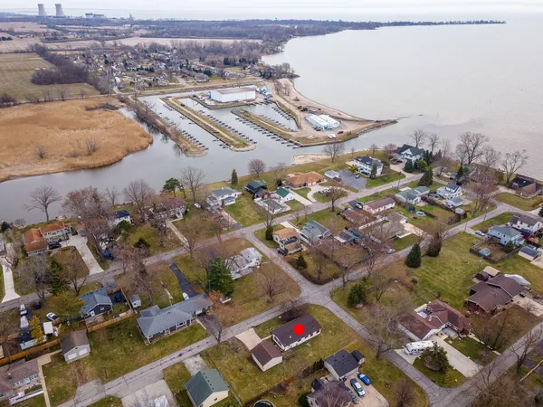$80,000 | 3562 Meadowcrest Drive, Monroe, MI 48162