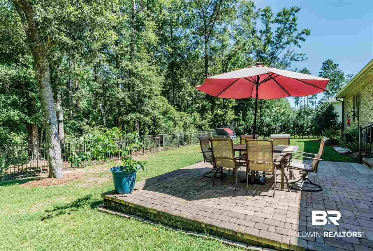 20024 Bunker Loop Fairhope, AL 36532 - Photo 29 of 38 Patio