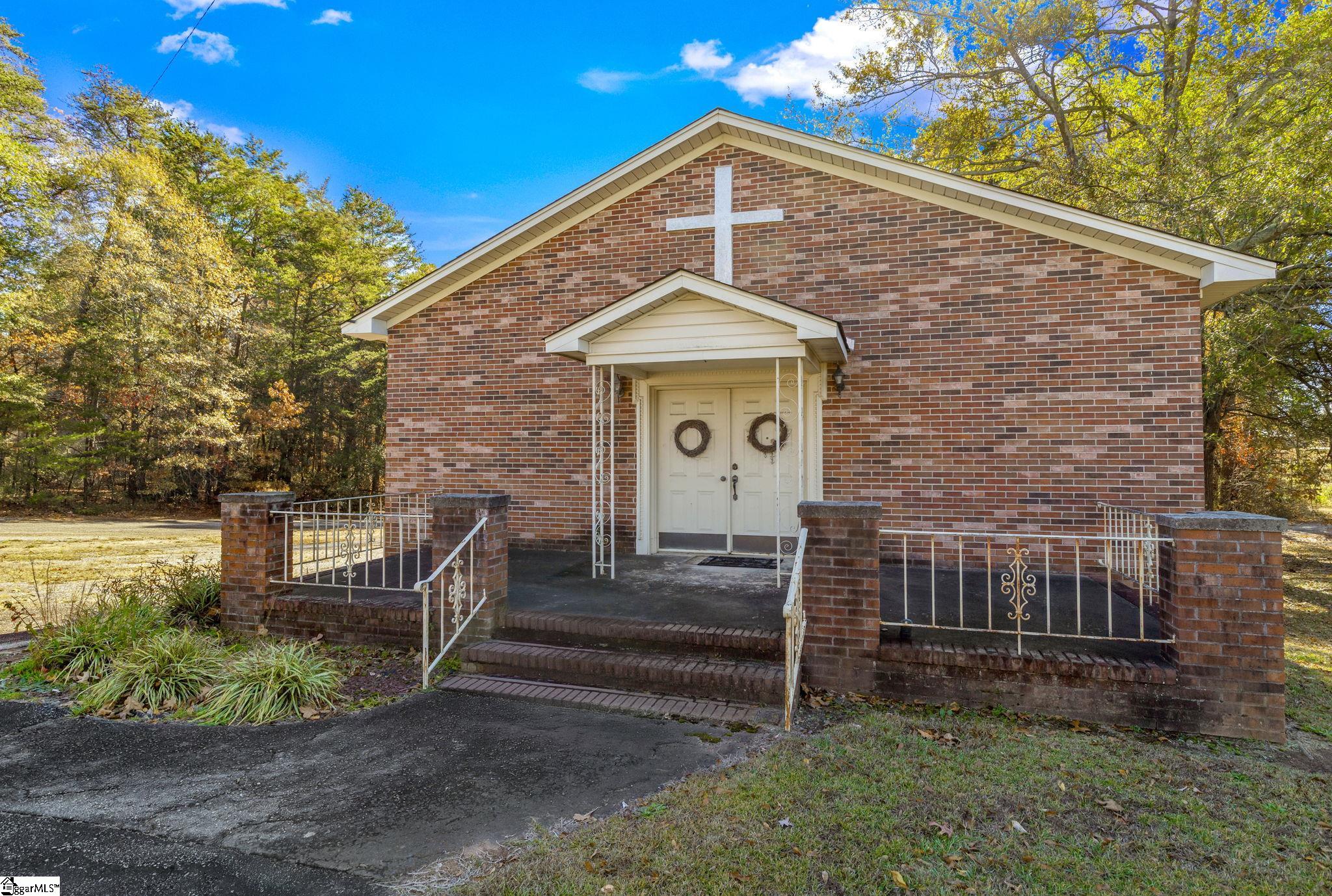 1330 Prince Perry Road Easley, SC 29640 - Photo 1 of 26 Gallery Image 1