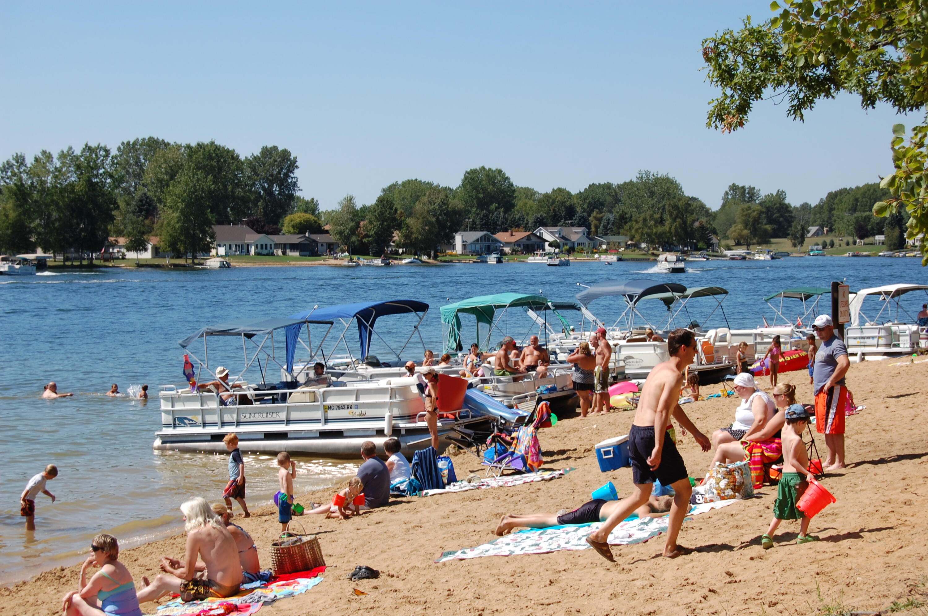 6804 Maple Court Canadian Lakes, MI 49346 - Photo 11 of 14 11