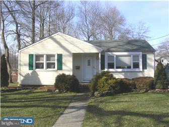 28 Laurel Road Clementon, NJ 08021 - Photo 1 of 12