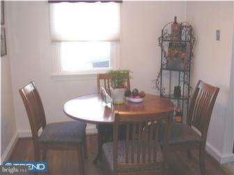 28 Laurel Road Clementon, NJ 08021 - Photo 6 of 12