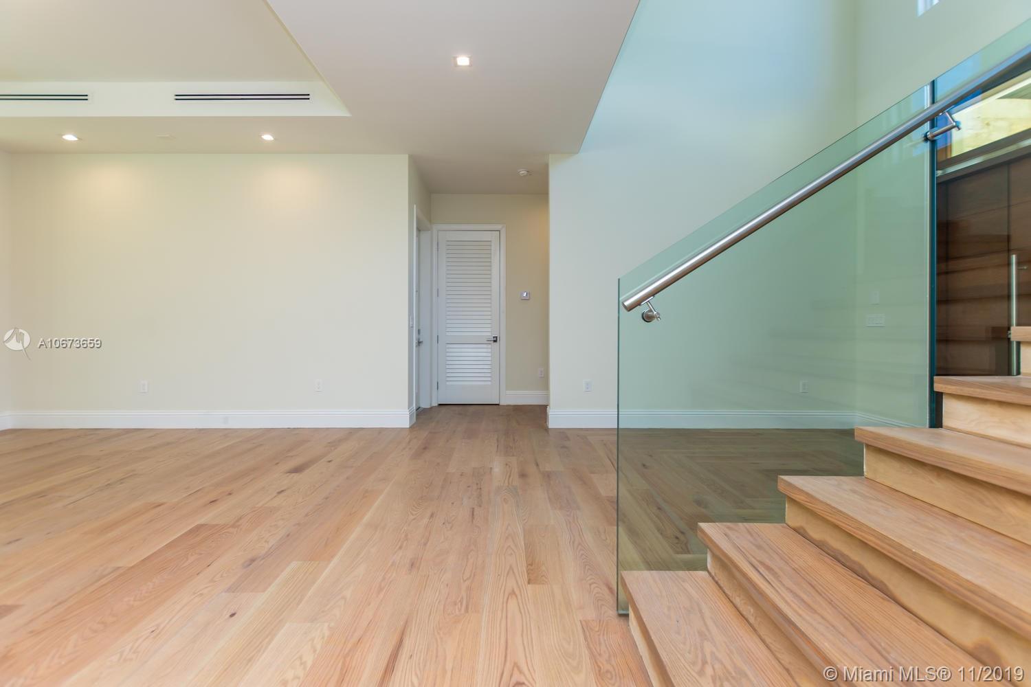 7615 Ponce De Leon Road Miami, FL 33143 - Photo 14 of 98 Gallery Image 14