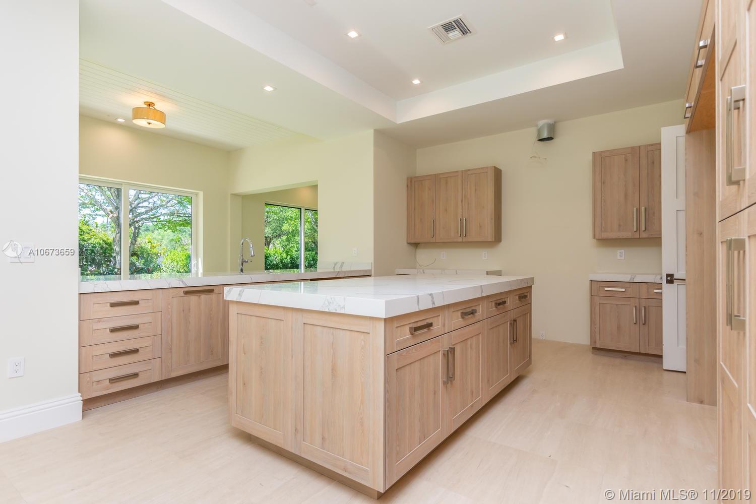 7615 Ponce De Leon Road Miami, FL 33143 - Photo 25 of 98 Gallery Image 25