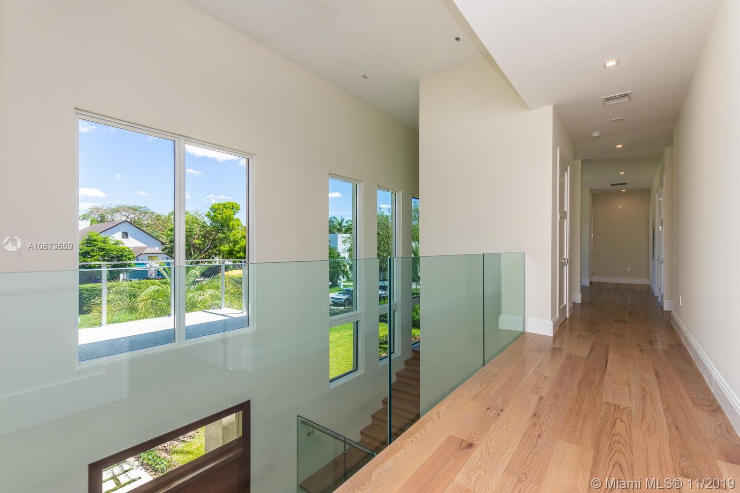 7615 Ponce De Leon Road Miami, FL 33143 - Photo 36 of 98 Gallery Image 36