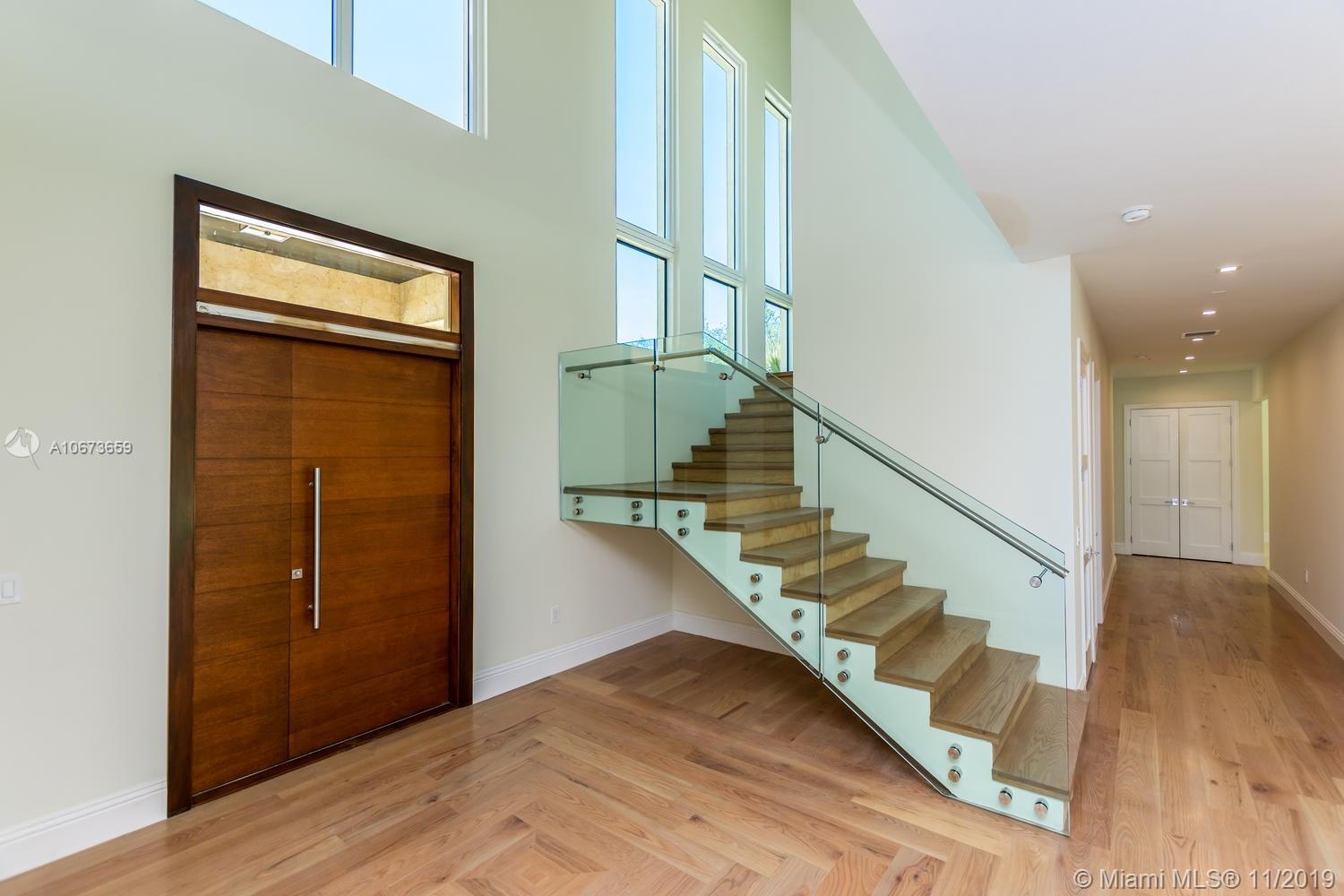 7615 Ponce De Leon Road Miami, FL 33143 - Photo 8 of 98 Gallery Image 8