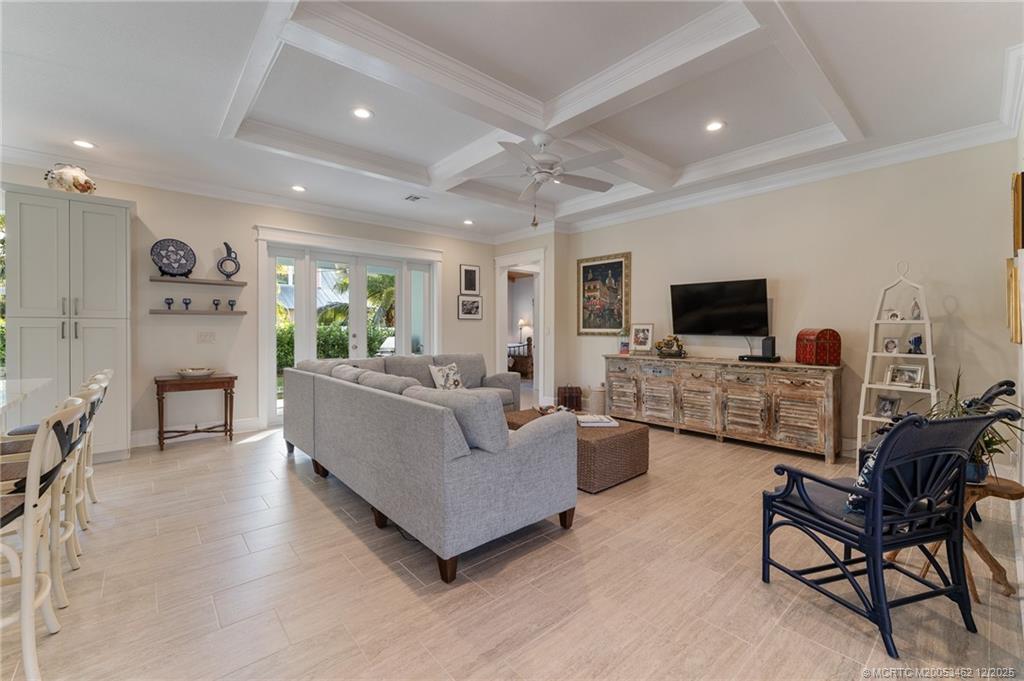 1002 Southeast Riverside Drive Stuart, FL 34996 - Photo 8 of 61