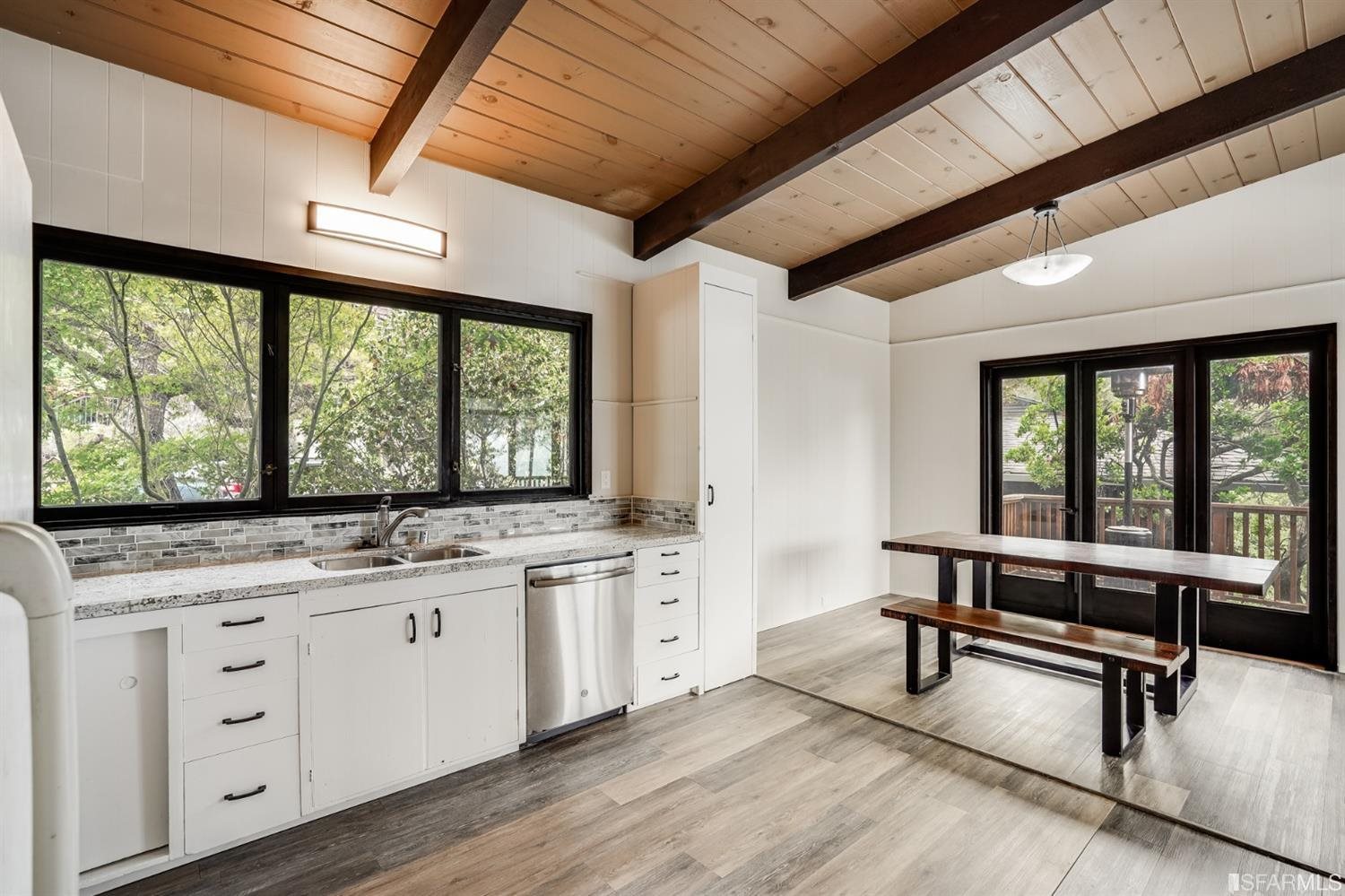 1270 Campus Drive Berkeley, CA 94708 - Photo 11 of 35