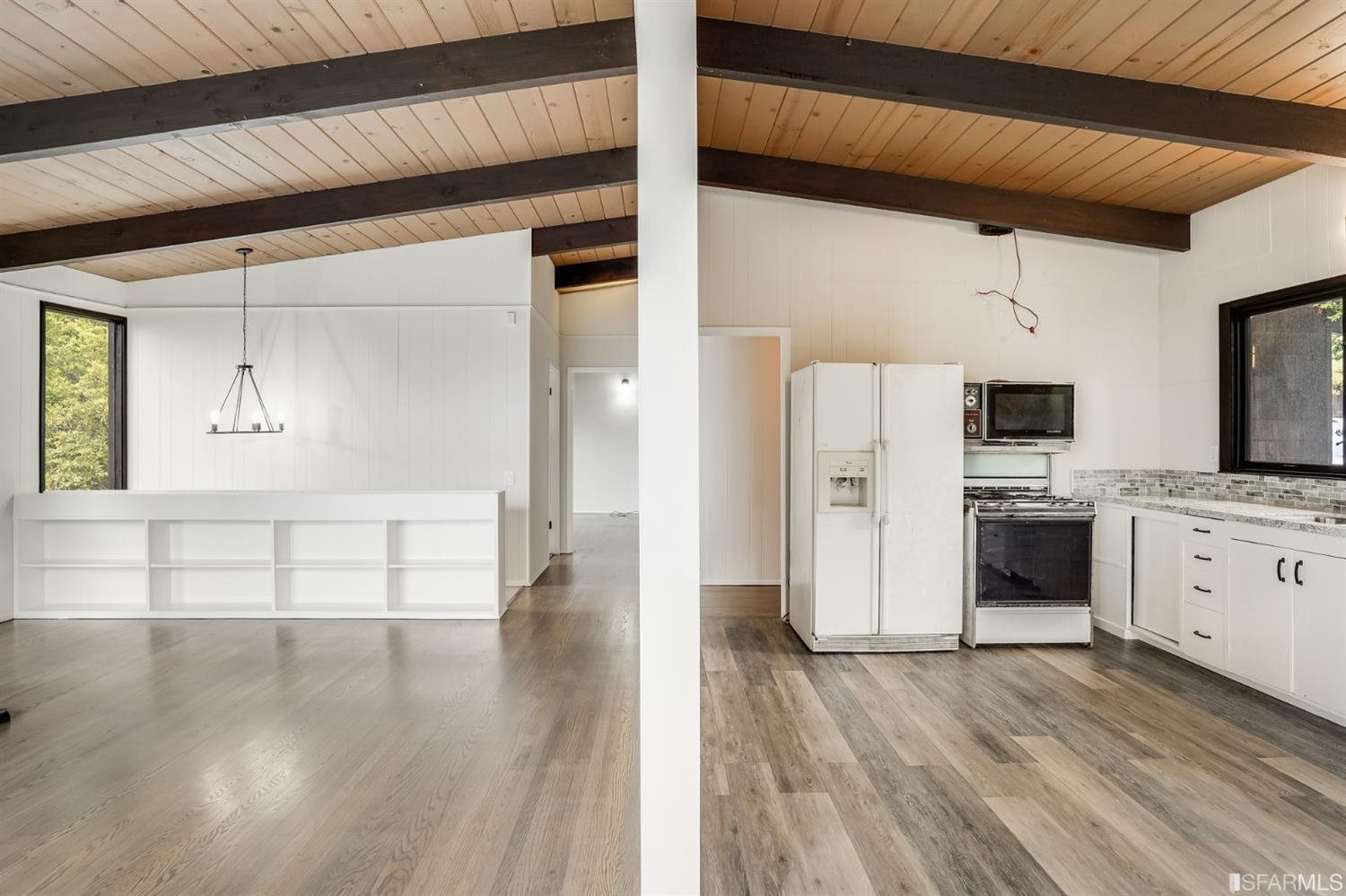 1270 Campus Drive Berkeley, CA 94708 - Photo 13 of 35