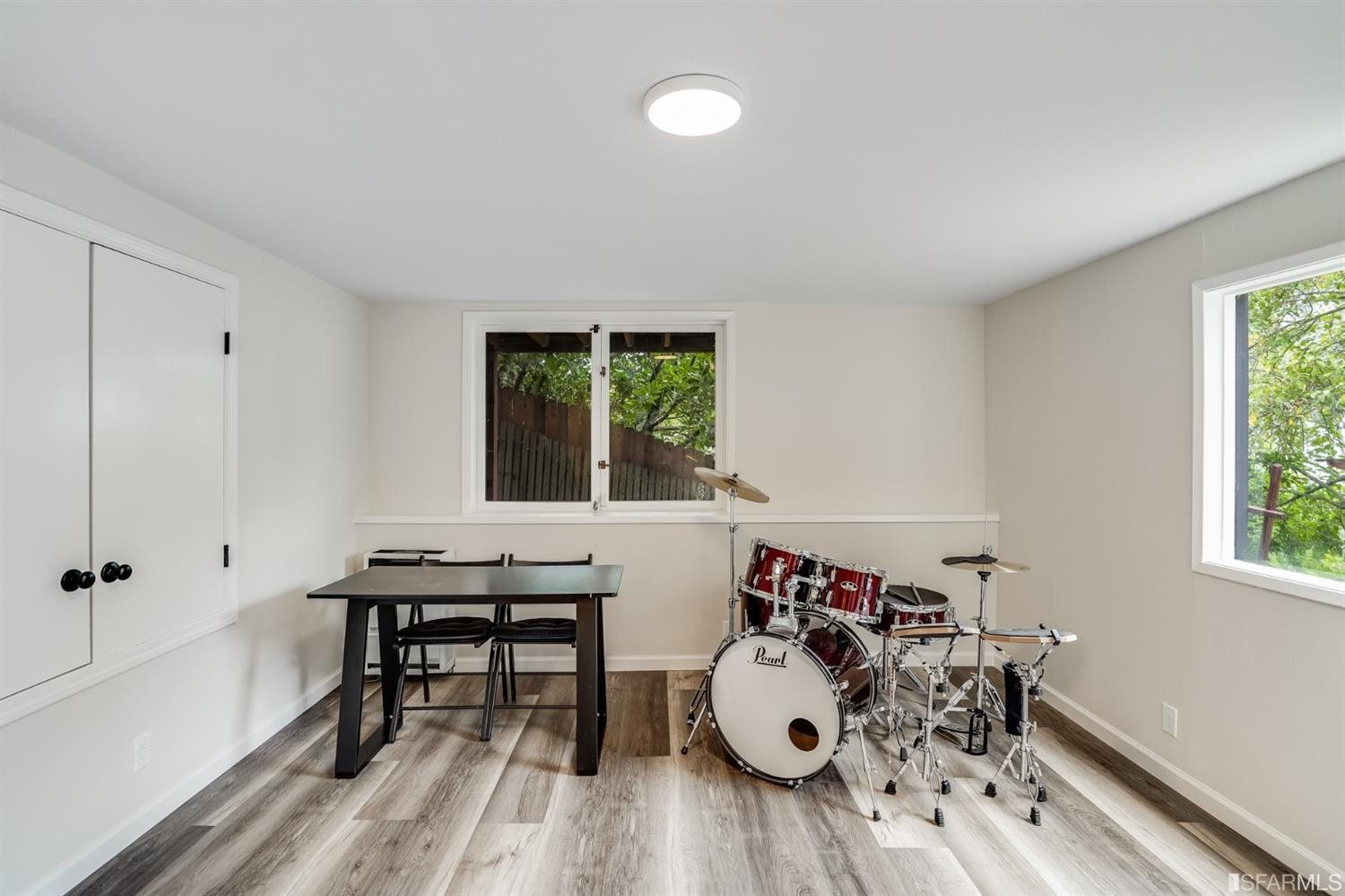 1270 Campus Drive Berkeley, CA 94708 - Photo 29 of 35