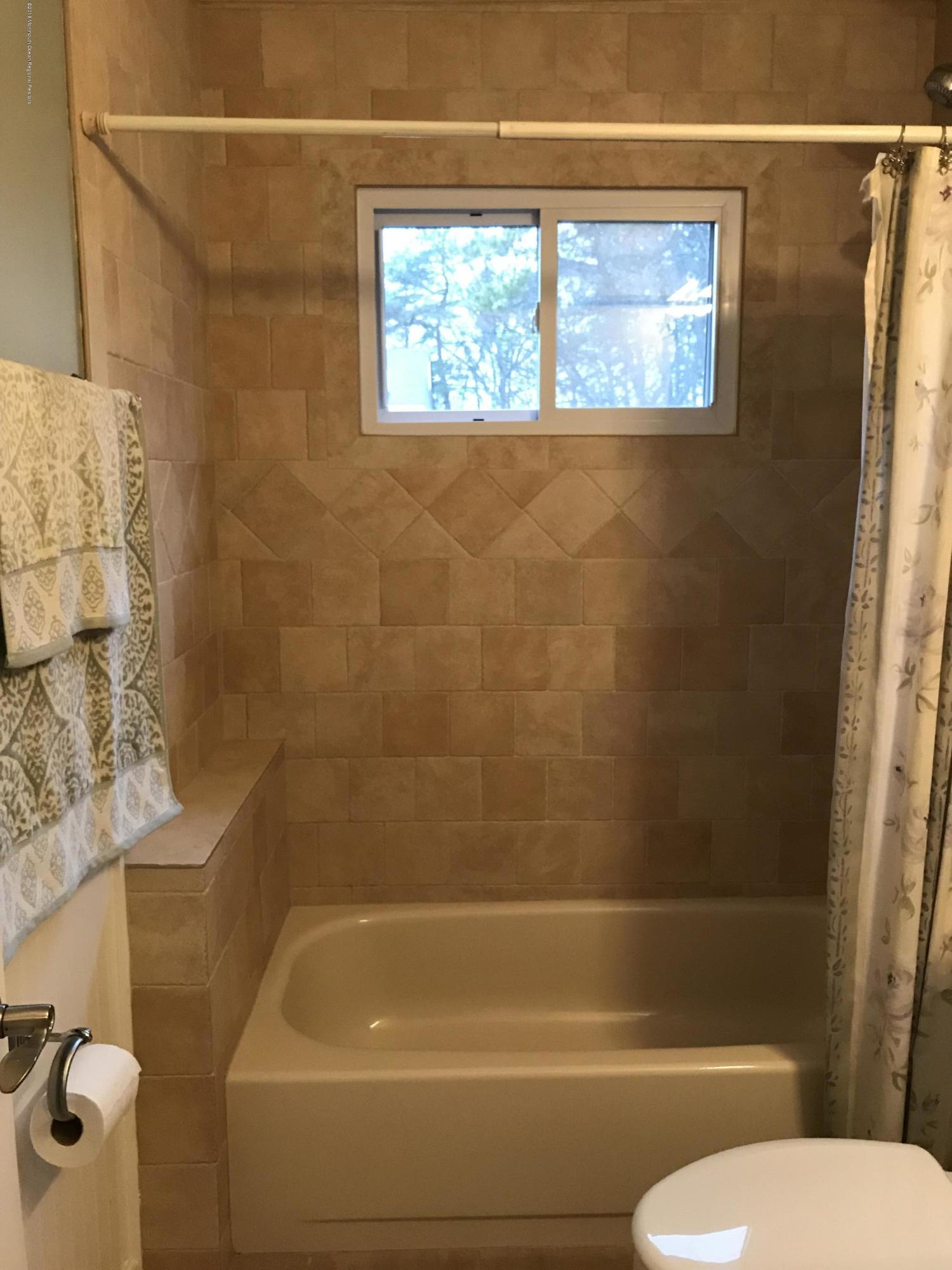 7 Feathertree Court Howell, NJ 07731 - Photo 28 of 31 Main Bath Tile