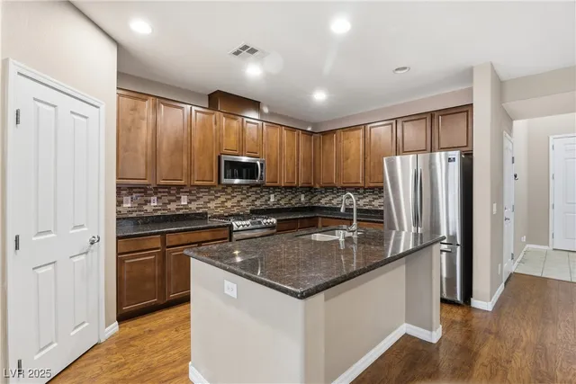 $540,000 | 10441 Mount Washington Avenue, Las Vegas, NV 89166