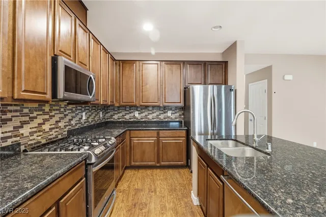 $540,000 | 10441 Mount Washington Avenue, Las Vegas, NV 89166