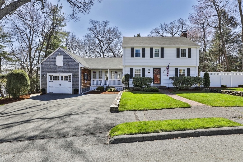 8 Hillcrest Road Wakefield, MA 01880 - Photo 1 of 42 Gallery Image 1