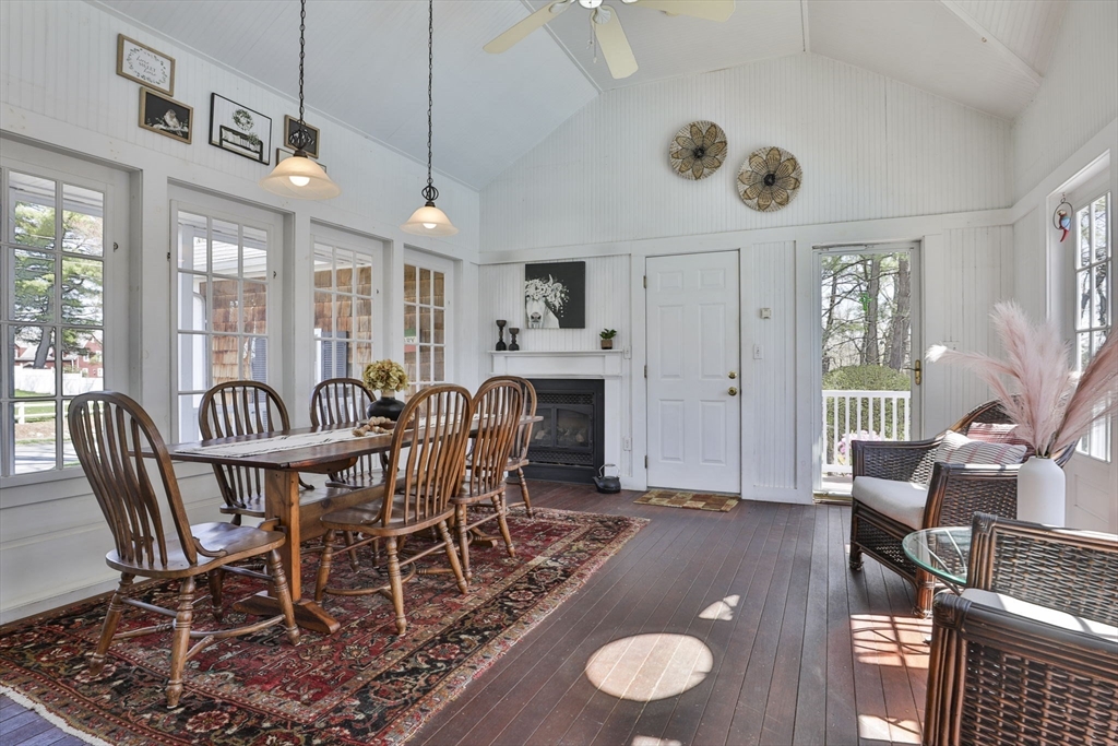 8 Hillcrest Road Wakefield, MA 01880 - Photo 15 of 42 Gallery Image 15