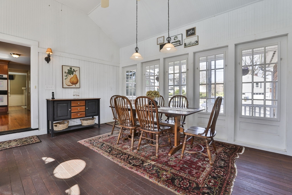 8 Hillcrest Road Wakefield, MA 01880 - Photo 17 of 42 Gallery Image 17