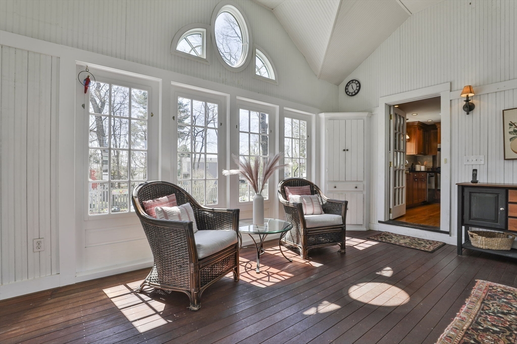 8 Hillcrest Road Wakefield, MA 01880 - Photo 18 of 42 Gallery Image 18