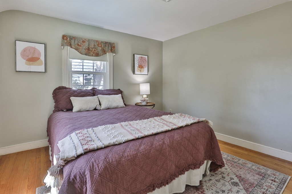 8 Hillcrest Road Wakefield, MA 01880 - Photo 25 of 42 Gallery Image 25
