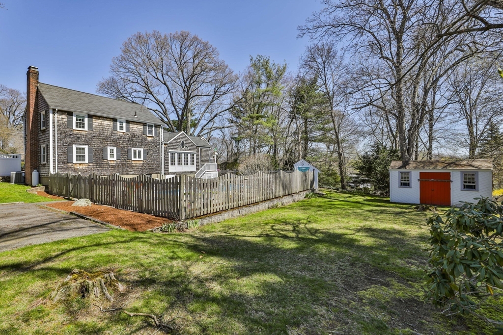 8 Hillcrest Road Wakefield, MA 01880 - Photo 42 of 42 Gallery Image 42