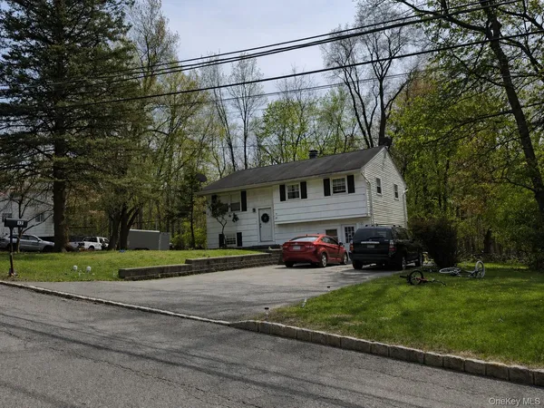 $749,000 | 12 San Marcos Drive, Monroe, NY 10950