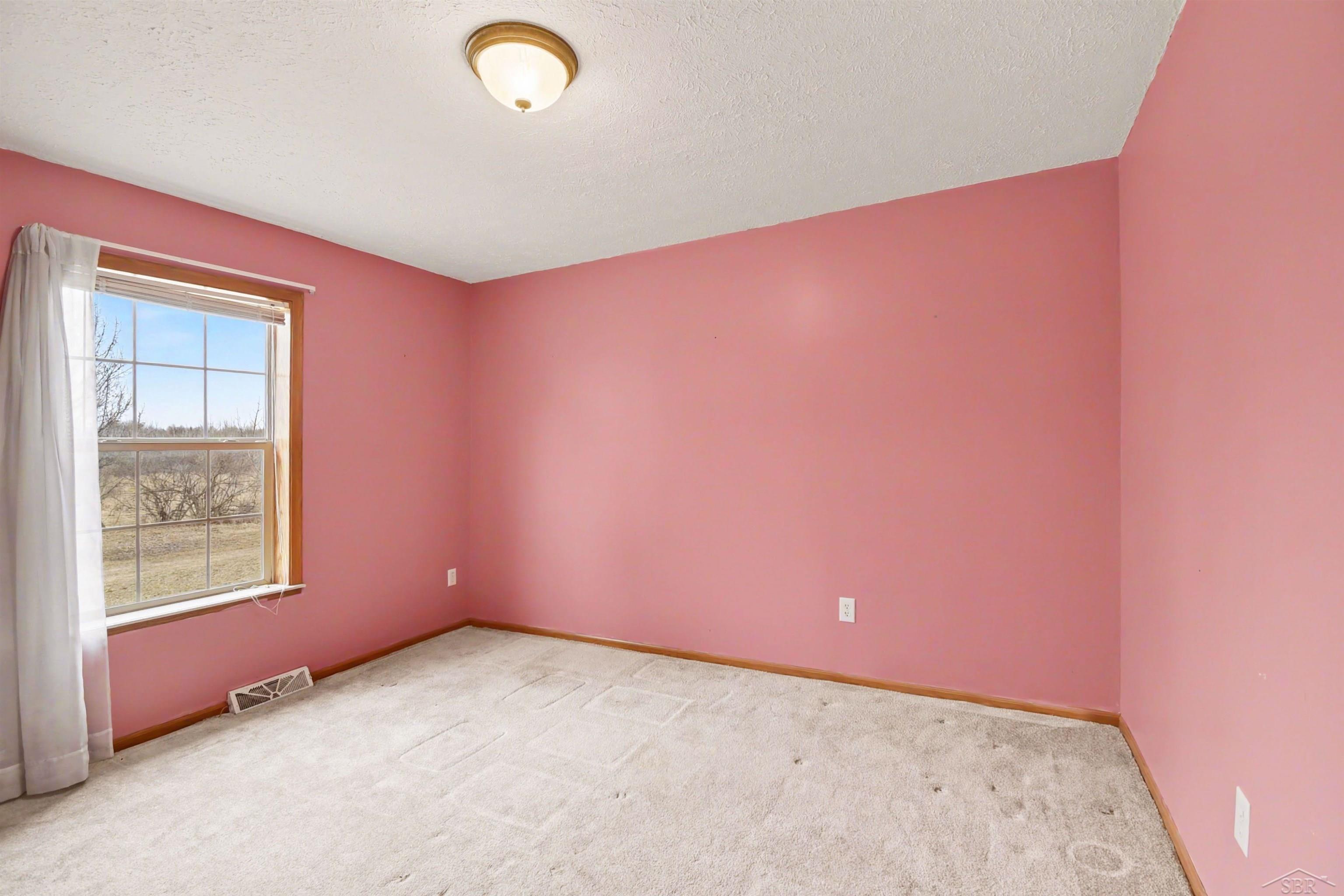 25 East Highwood Road Gladwin, MI 48624 - Photo 19 of 29