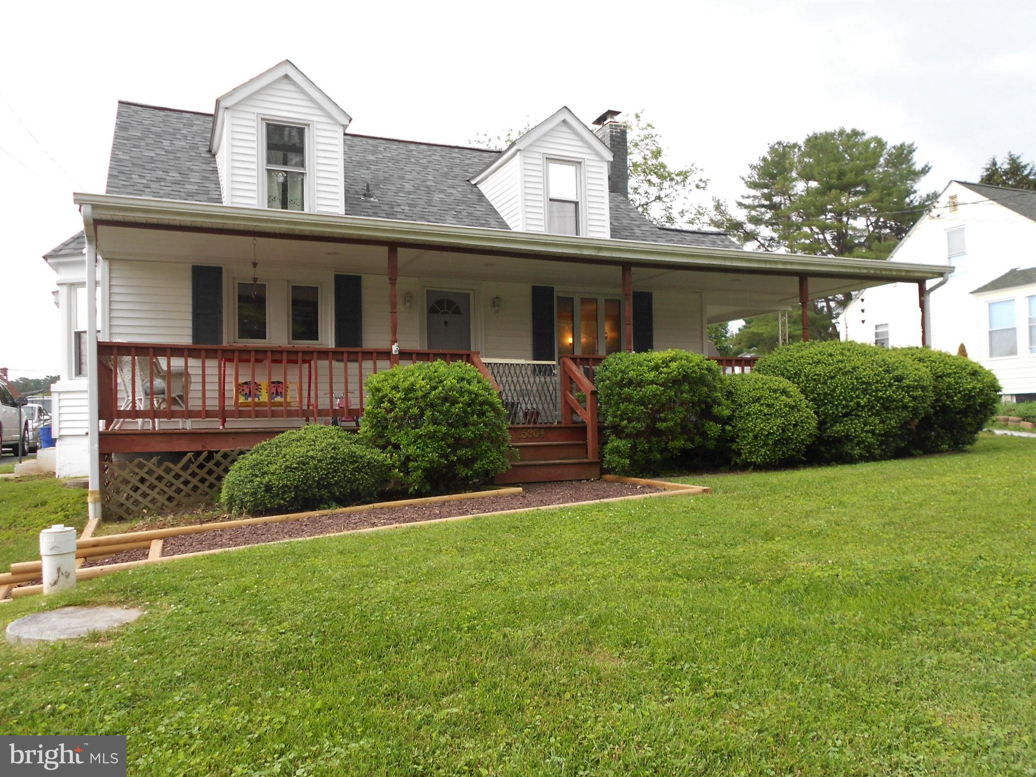 15304 Old Hanover Road Upperco, MD 21155 - Photo 2 of 36 Vinyl siding and brand new architectural roof