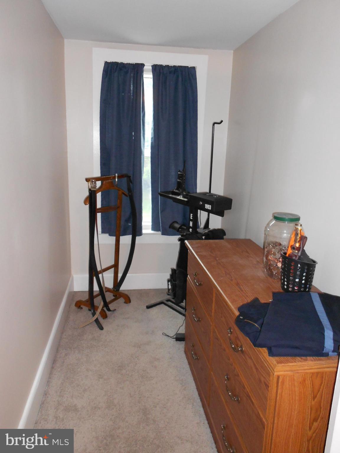 15304 Old Hanover Road Upperco, MD 21155 - Photo 23 of 36 Master bedroom has nook for more space/storage
