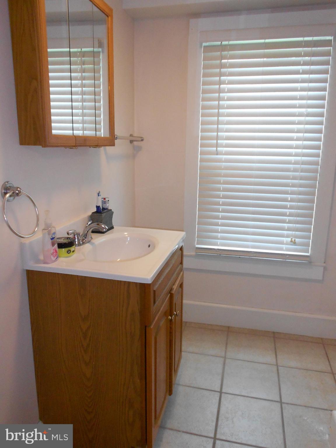 15304 Old Hanover Road Upperco, MD 21155 - Photo 24 of 36 Master bath w/tile floor & shower