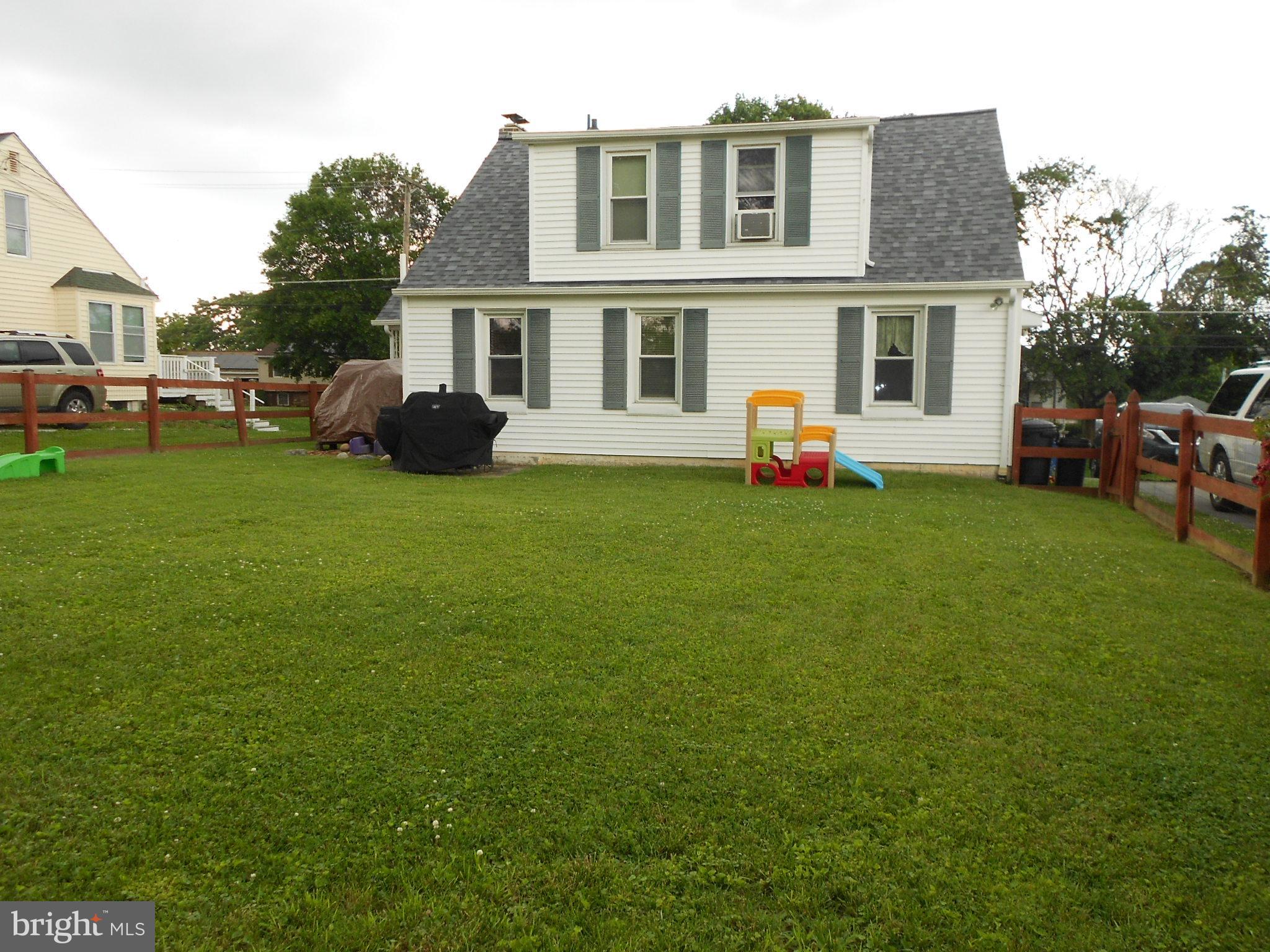 15304 Old Hanover Road Upperco, MD 21155 - Photo 31 of 36 Large backyard w/long driveway & side door