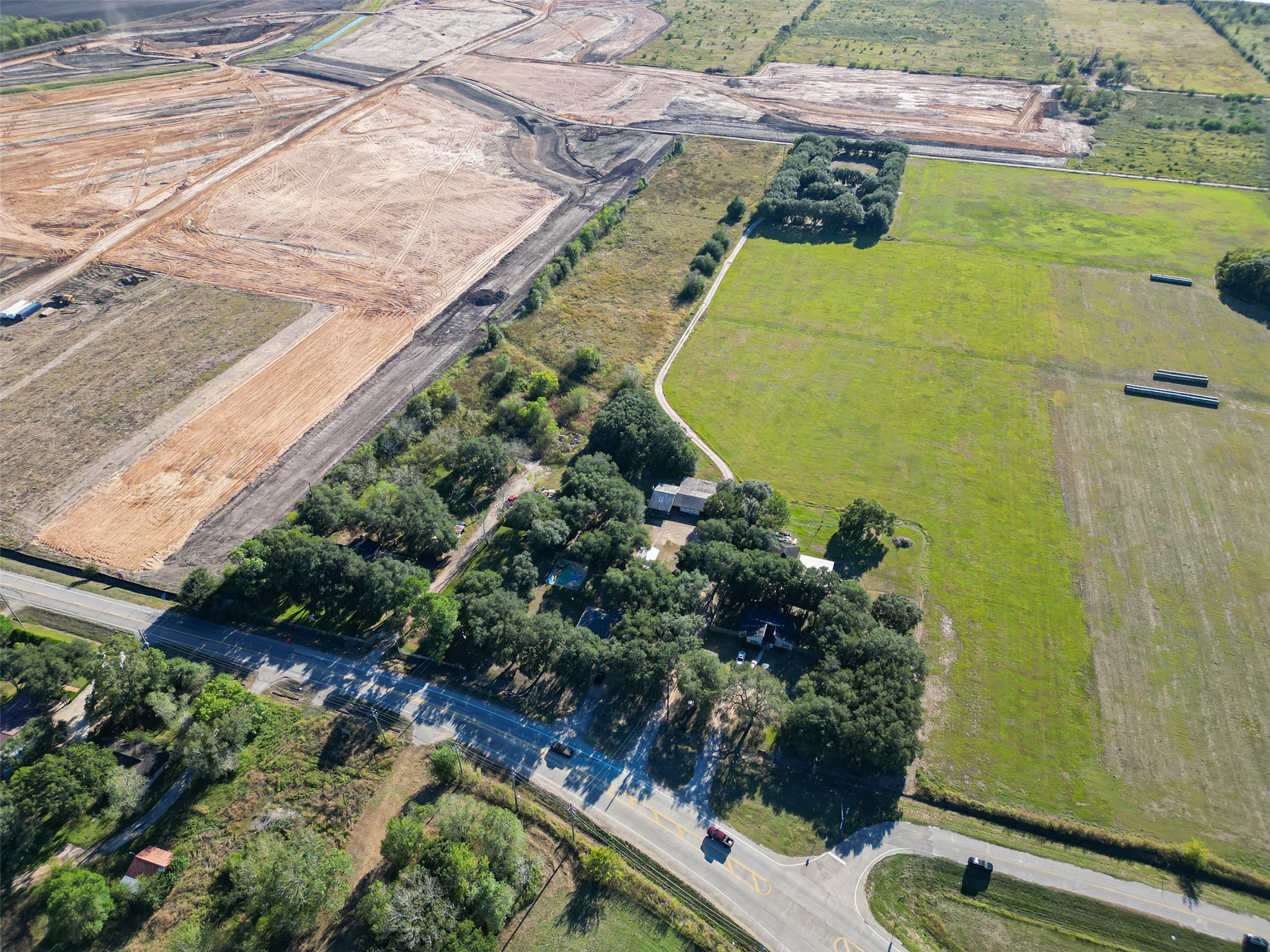 412 FM 360 Road Beasley, TX 77417 - Photo 6 of 12 a view of a swimming pool