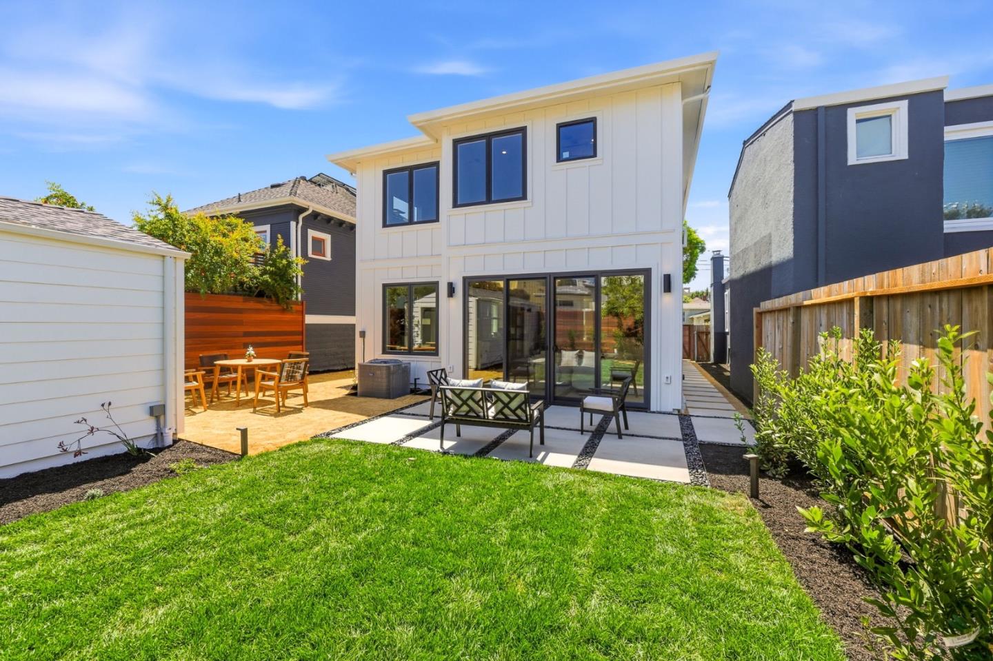 2753 Mathews Street Berkeley, CA 94702 - Photo 59 of 60