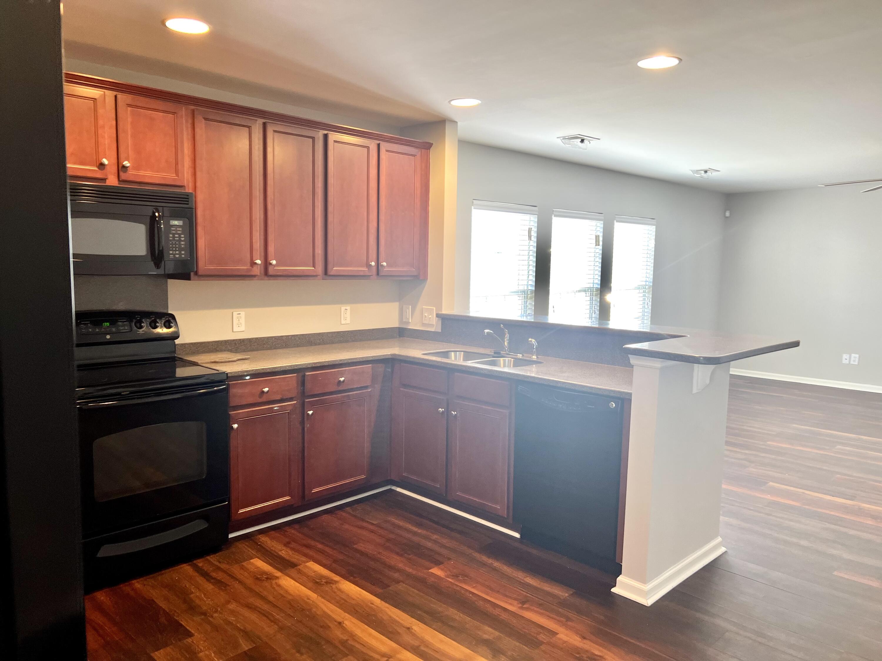 616 Silver Moss Drive Moncks Corner, SC 29461 - Photo 8 of 26 Kitchen